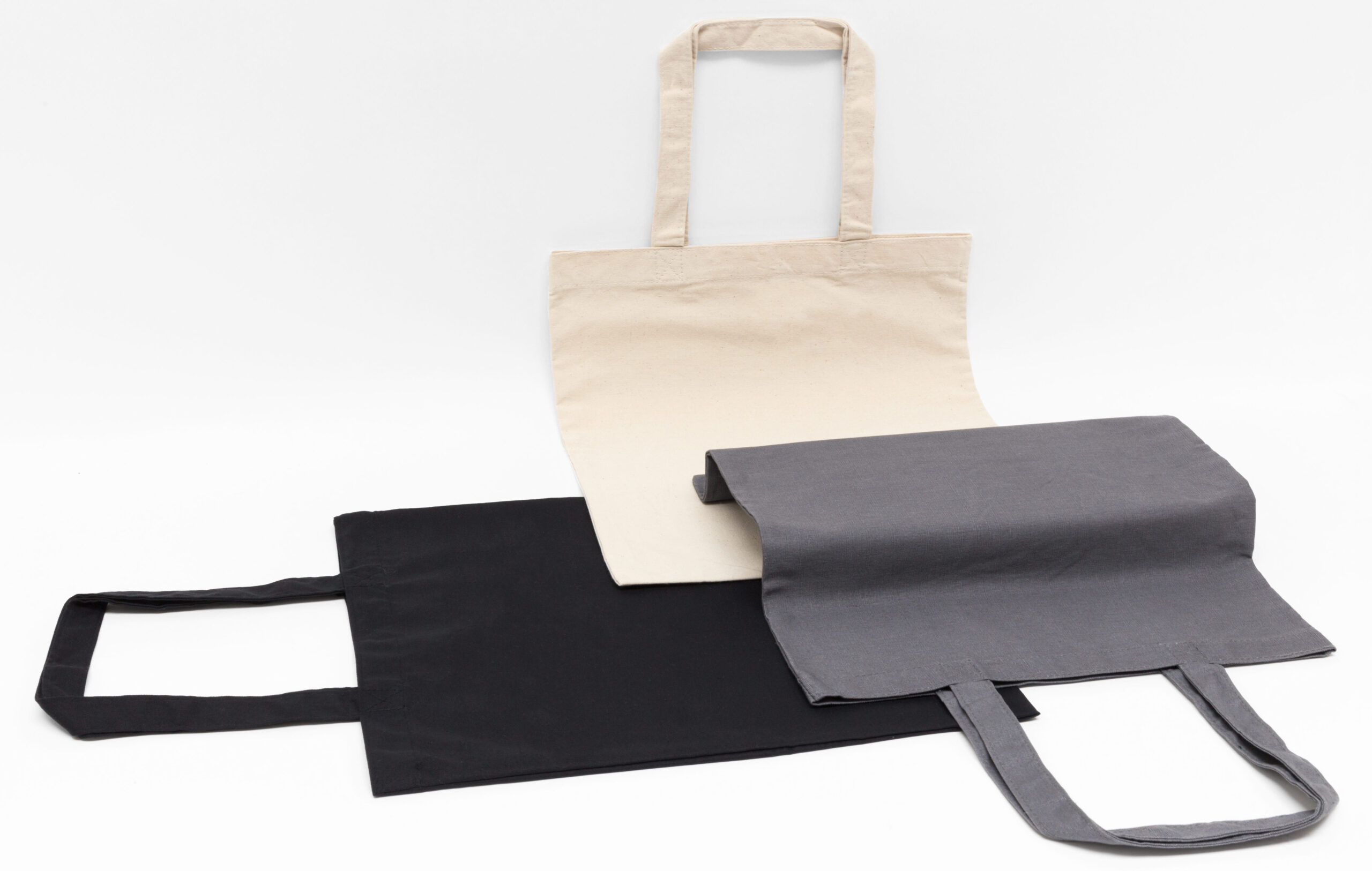 UUSI CANVASKASSI HETI VARASTOSTA