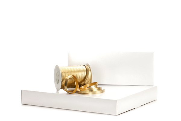 Päädystä aukeava lahjalaatikko tilaus Aleksi13