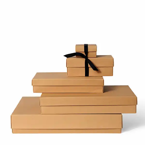 Lahjalaatikko kannella ja pohjalla eko