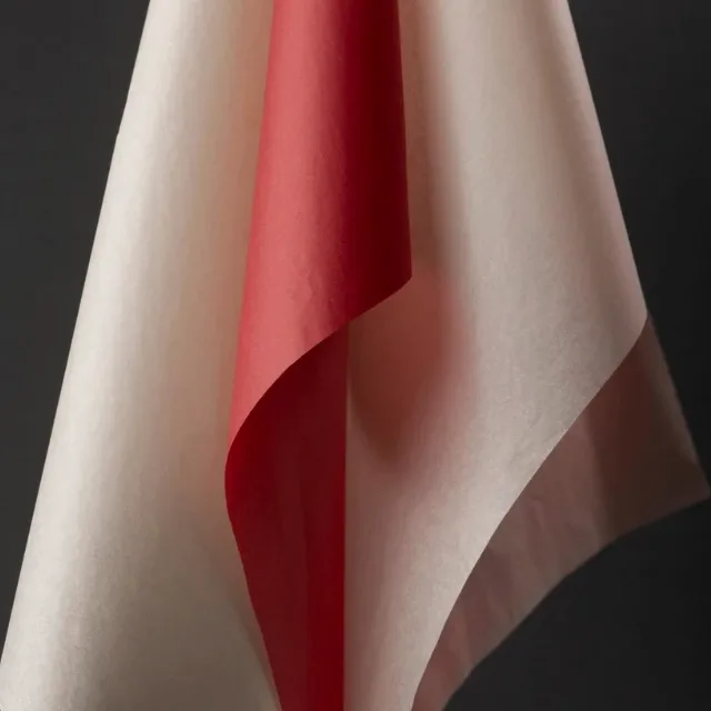 Silkkipaperi yksivärinen